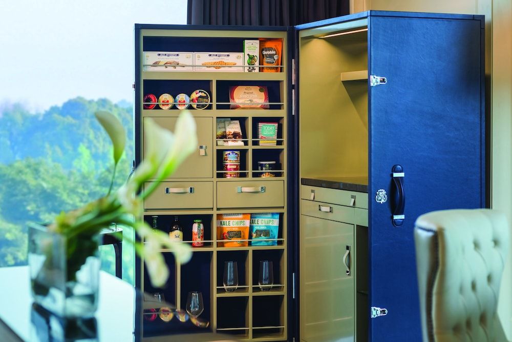 The St. Regis Kuala Lumpur Room, 2 Queen Beds 9