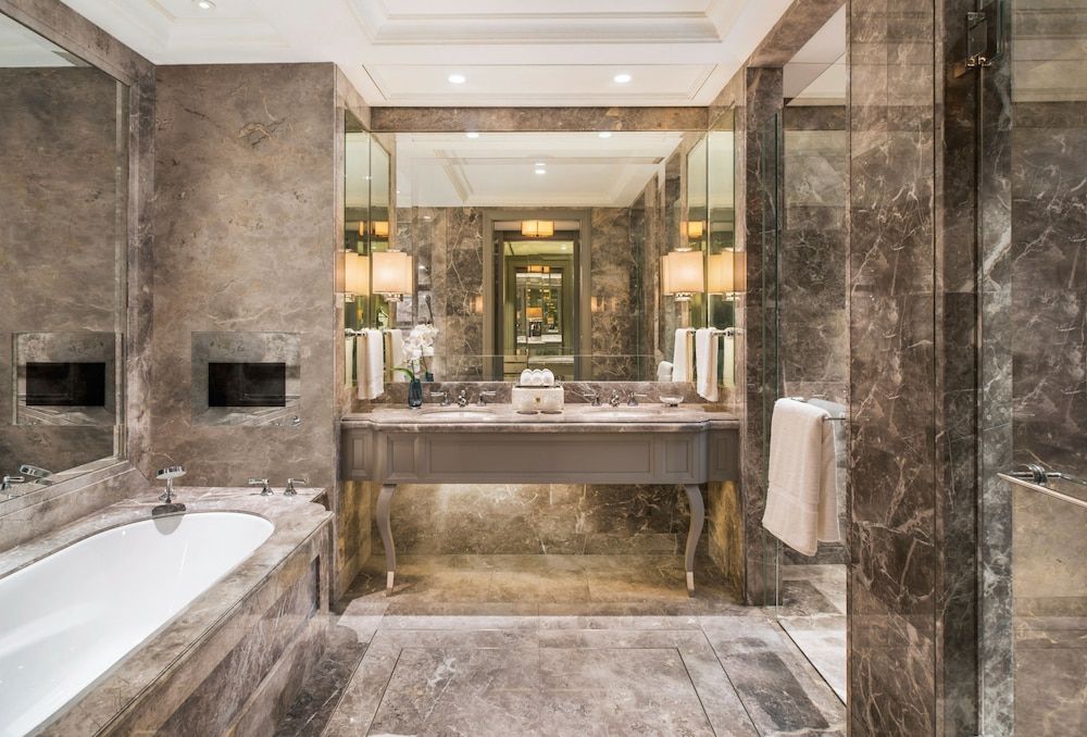 The St. Regis Kuala Lumpur Room, 2 Queen Beds 3