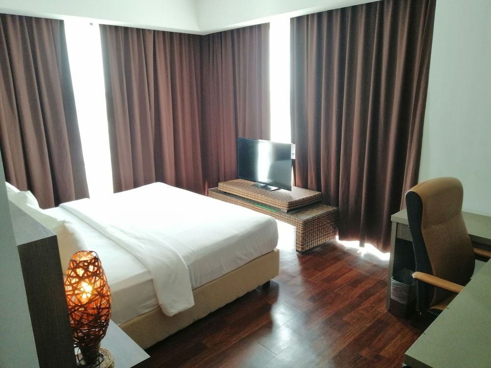Nexus Regency Suites & Hotel Junior Suite 4