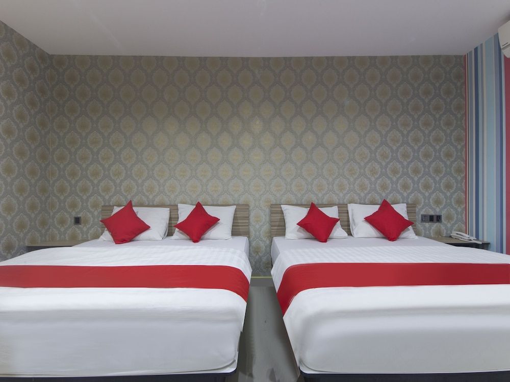 undefined Super OYO Capital O 804 Hotel Pinji 2