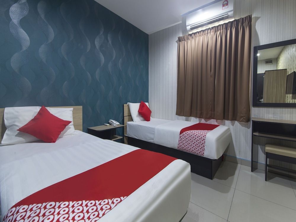 Super OYO Capital O 804 Hotel Pinji Standard Twin Room, 2 Twin Beds 2