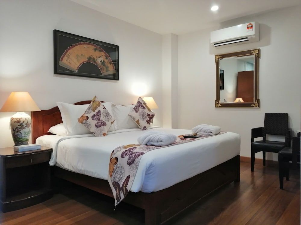 Heeren Straits Hotel Junior Room (No Window) 2