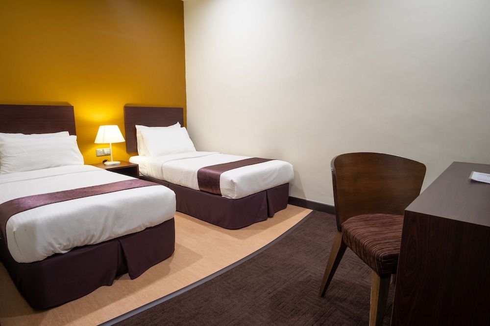 Orkid Inn Mahkota Cheras Superior Twin Room without Window