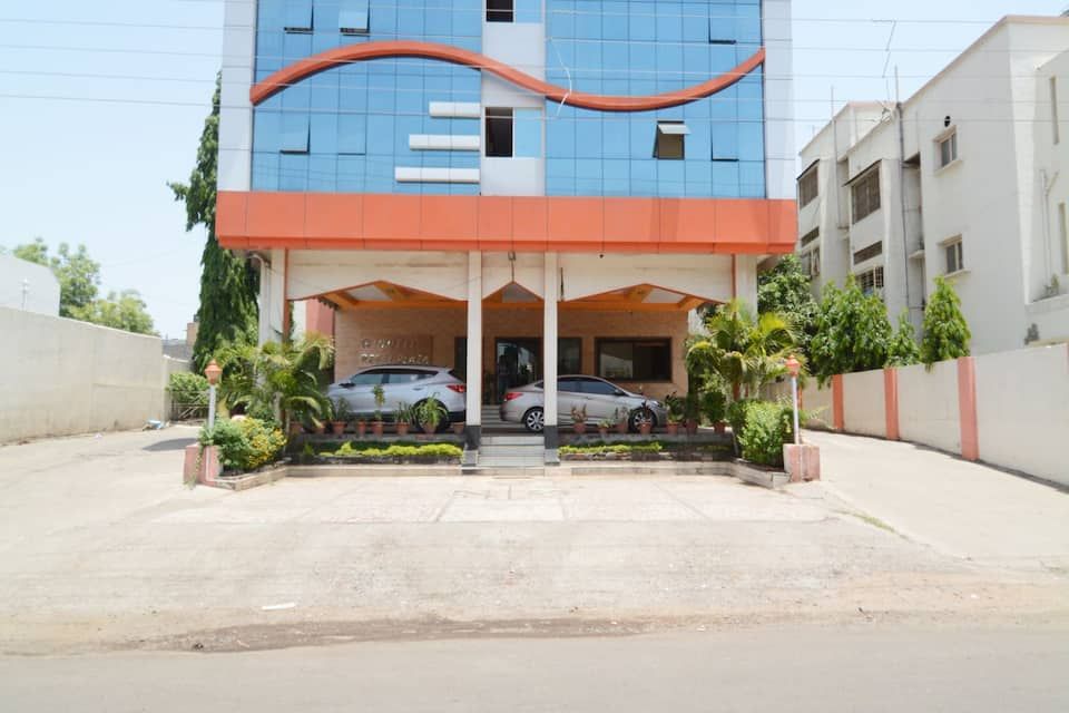 undefined Hotel Regal Plaza 7