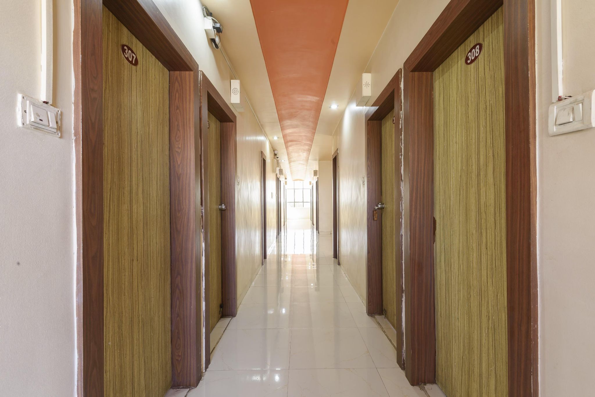 undefined Hotel Regal Plaza 3