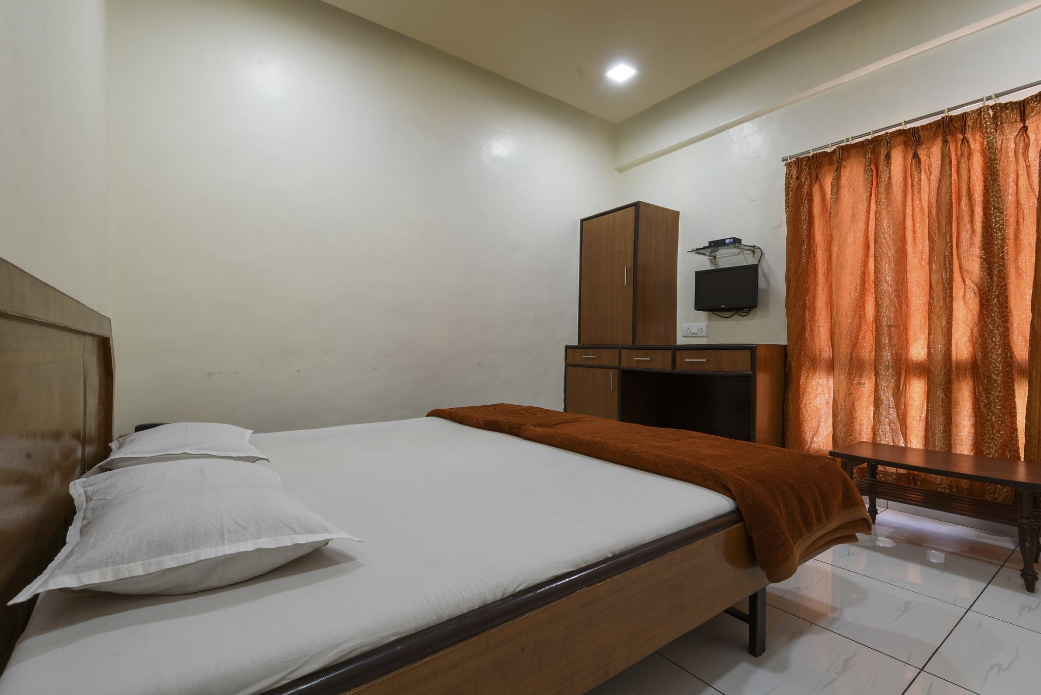 undefined Hotel Regal Plaza 5