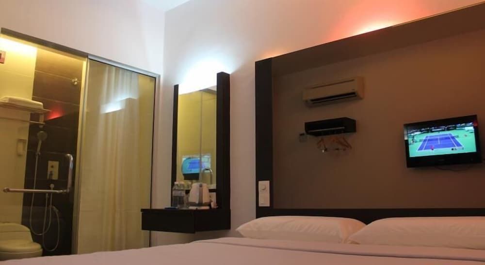 Dream Hotel Superior Room 2