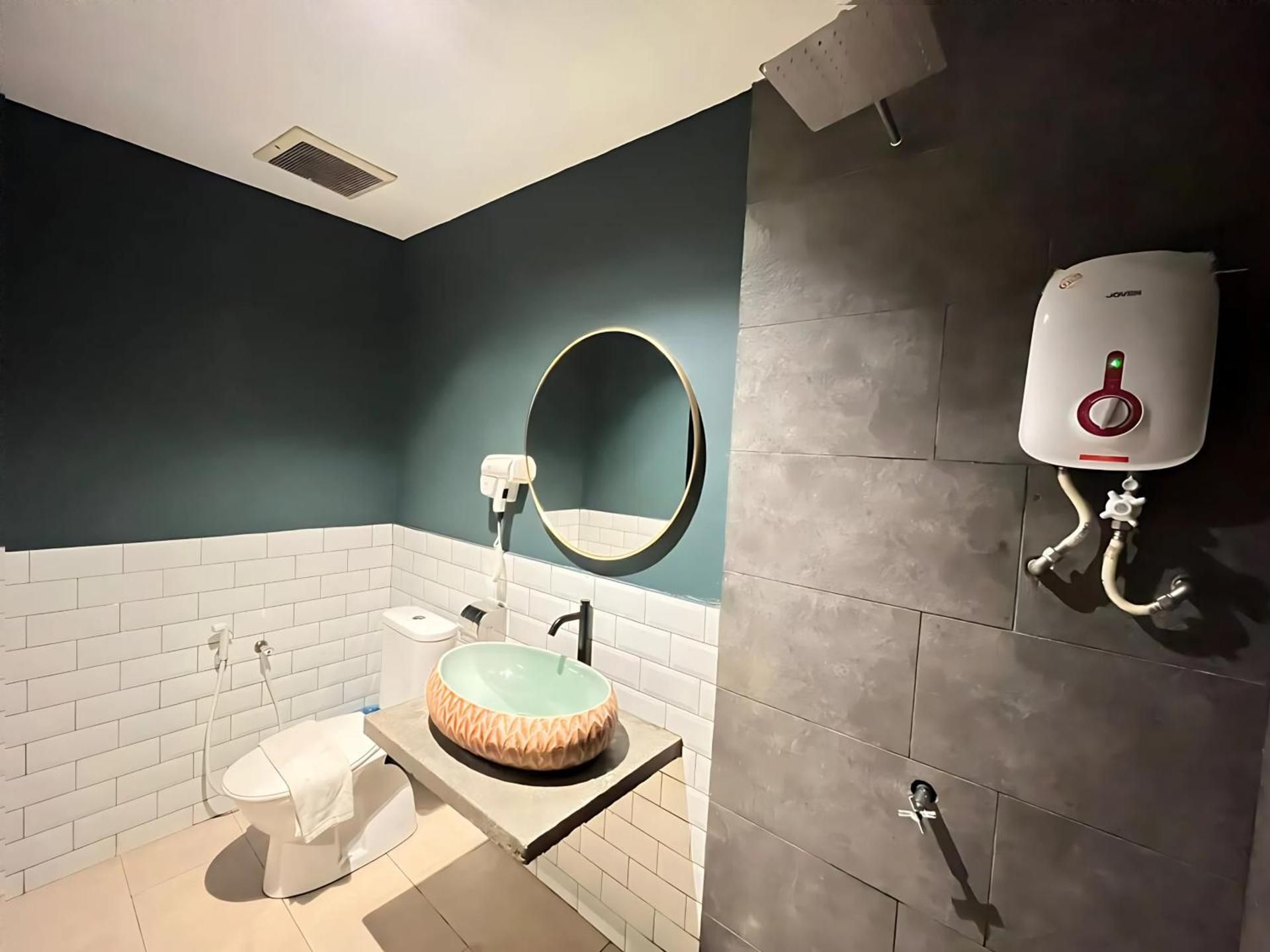 undefined Smile Hotel Wangsa Maju 7