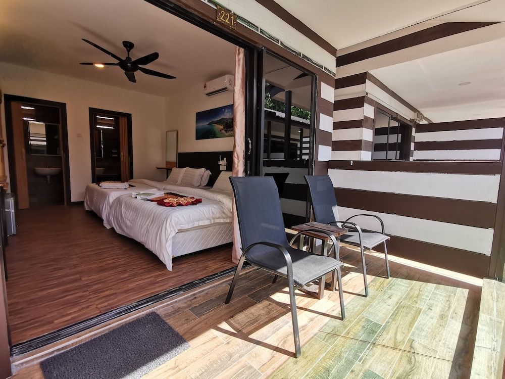 Standard Family Chalet