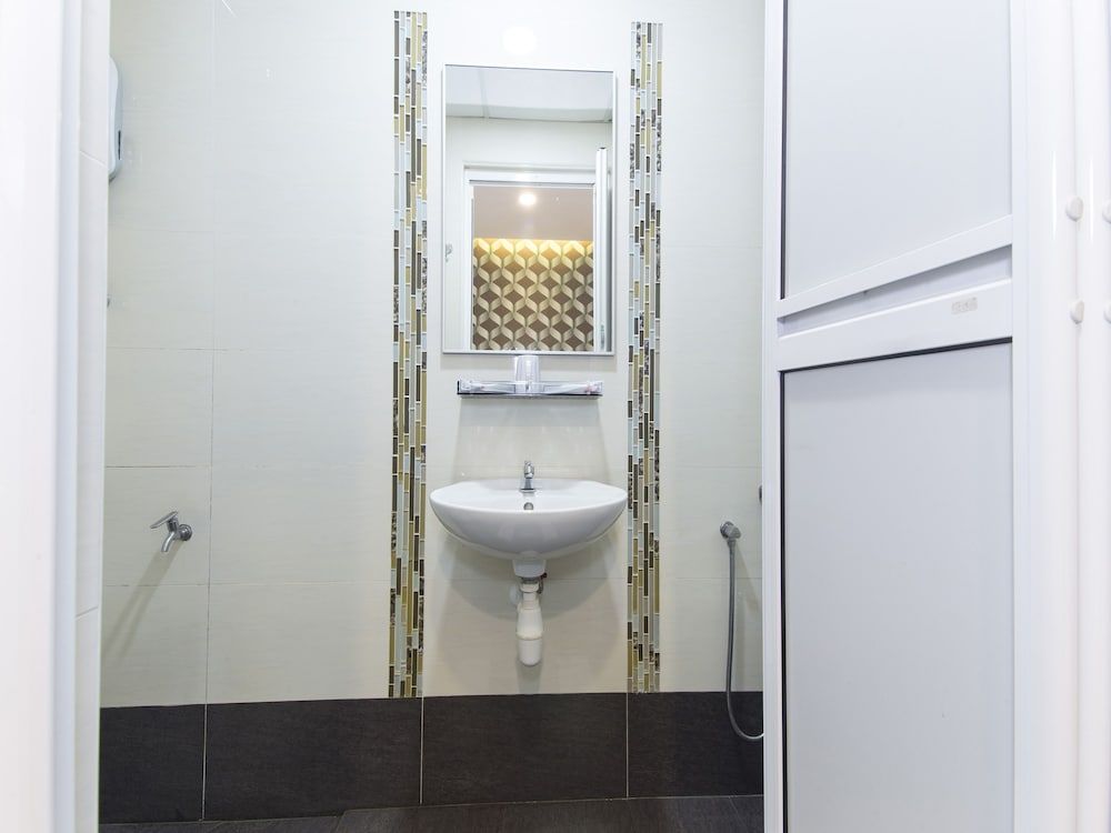 Palazzo Hotel Kulai Standard Twin Room 4