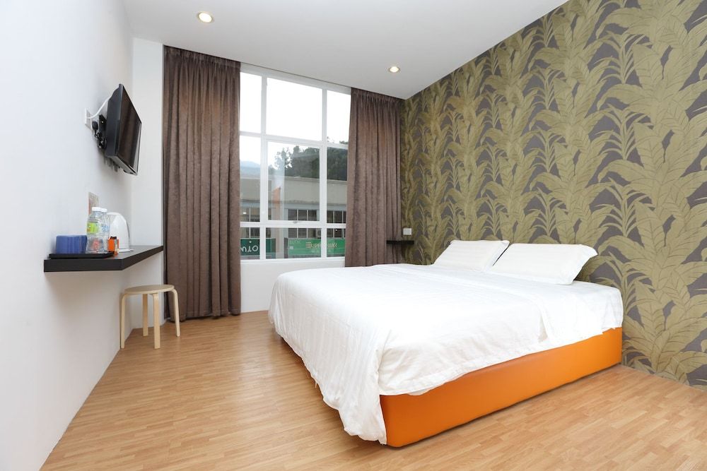 undefined 1 Hotel Taman Connaught 10
