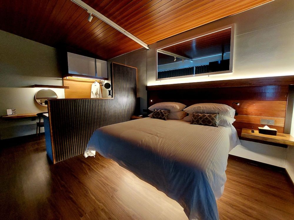 Alunan Resort Villa, Pool View