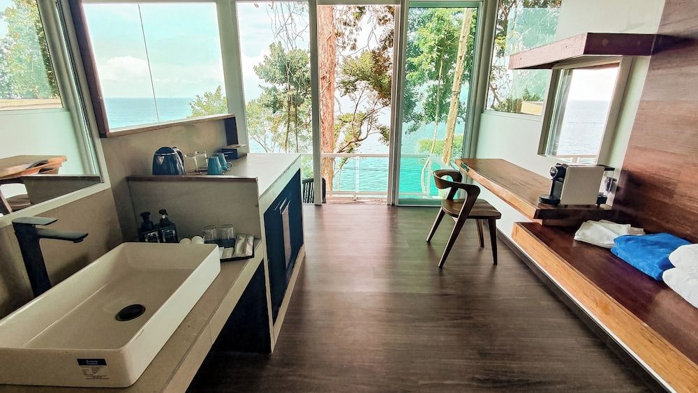 Alunan Resort Villa, Pool View 2