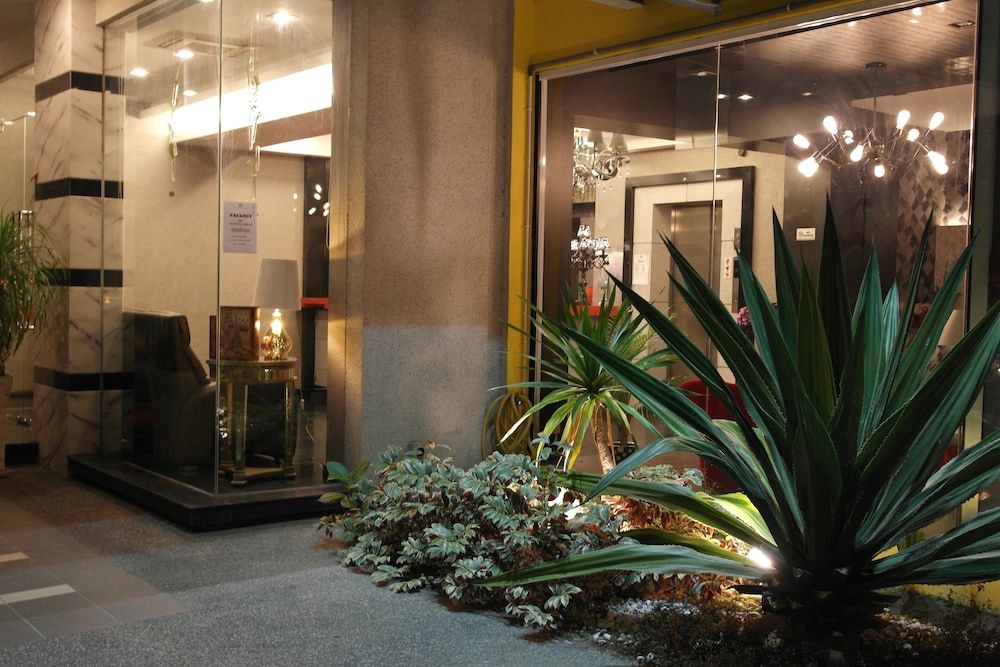 undefined De Hotel 6