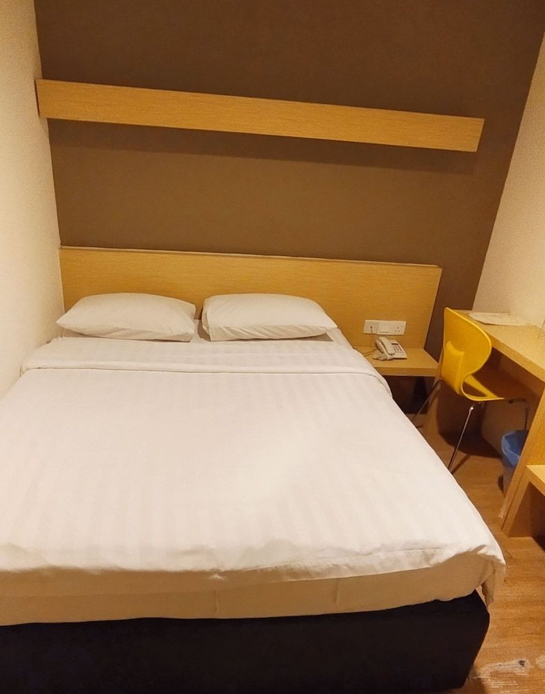 Tras Mutiara Hotel Bentong Economy Double Room 3