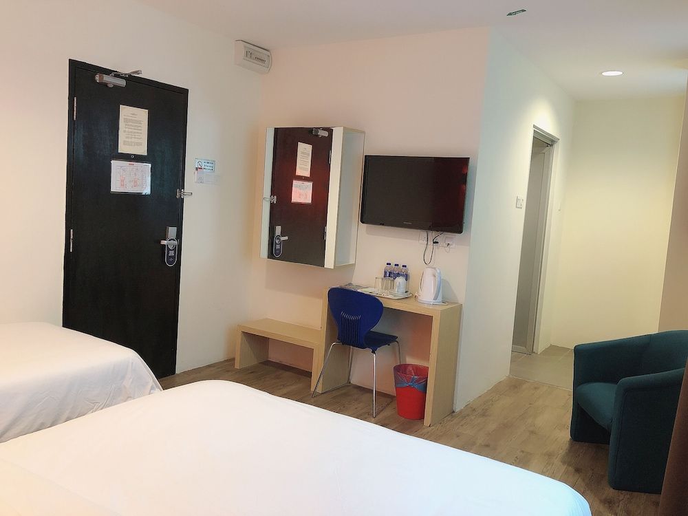 Tras Mutiara Hotel Bentong Superior Triple Room 9