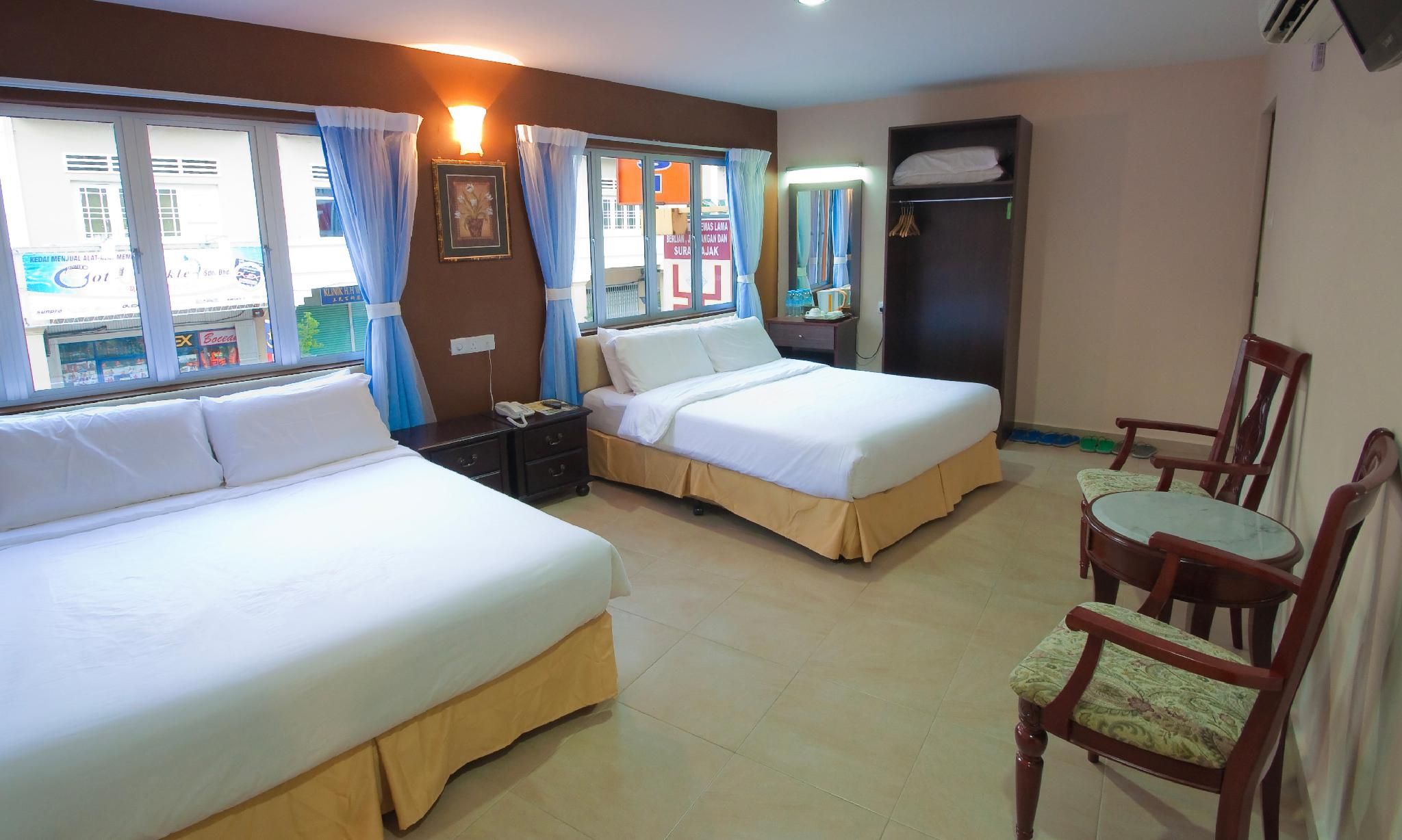 undefined CK Hotel 4