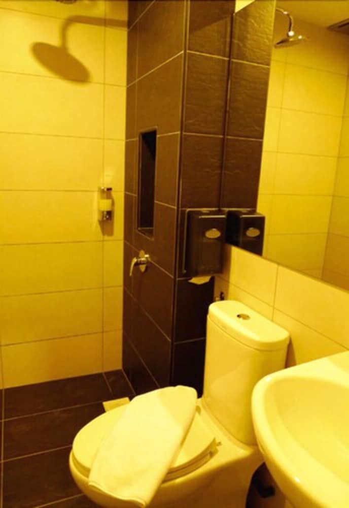 undefined Hotel Austin Paradise - Mount Austin 2