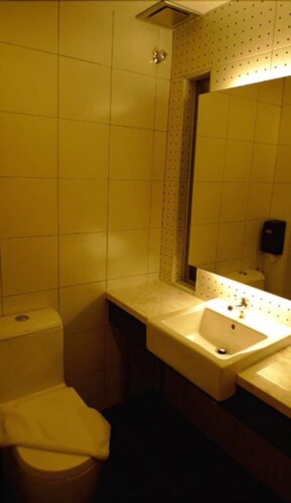 undefined Hotel Austin Paradise - Mount Austin 4