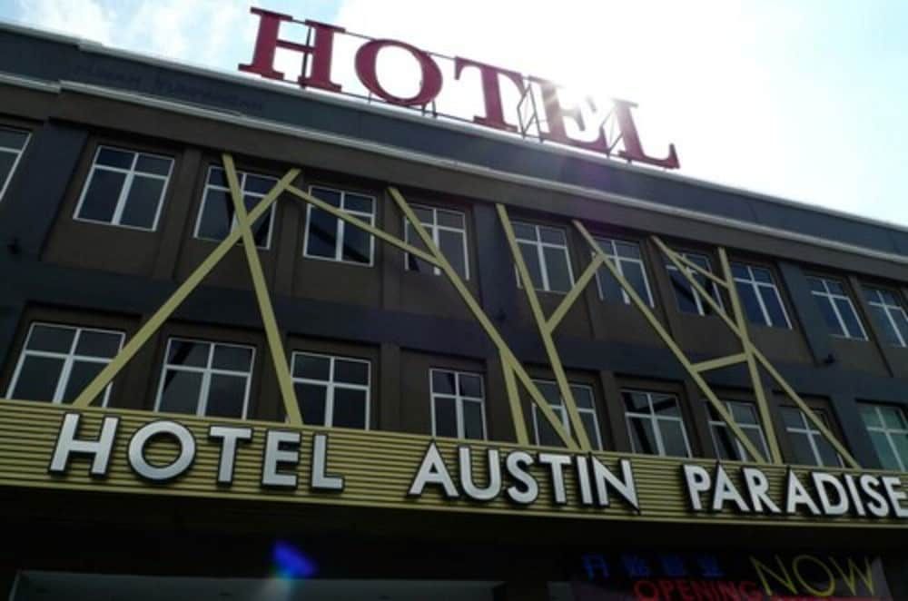 undefined Hotel Austin Paradise - Mount Austin 2