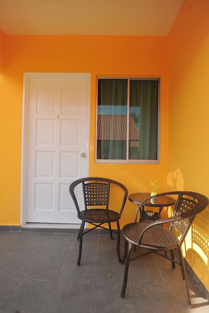 Chenang Inn Standard Double or Twin Room, Non Smoking, Garden View 7