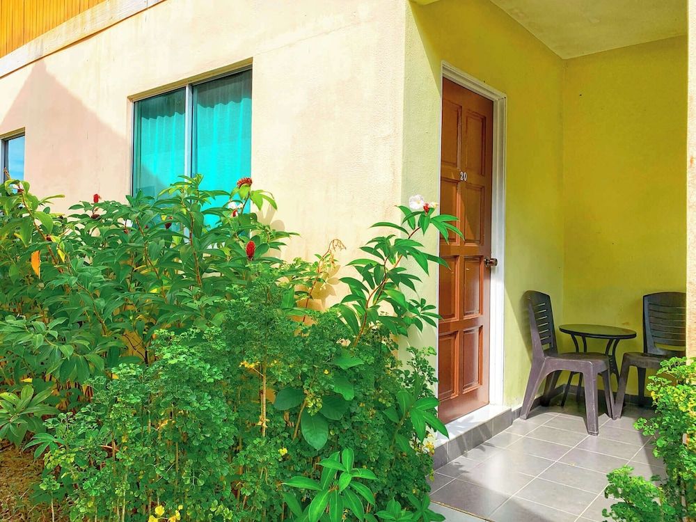 undefined Chenang Inn 5