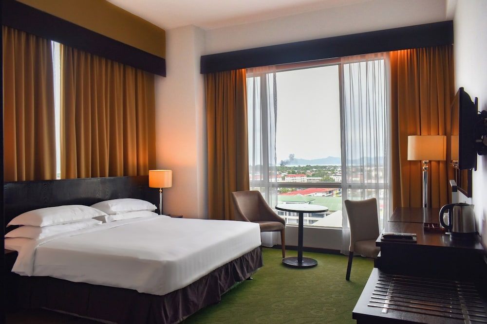Deluxe Room with Sea View