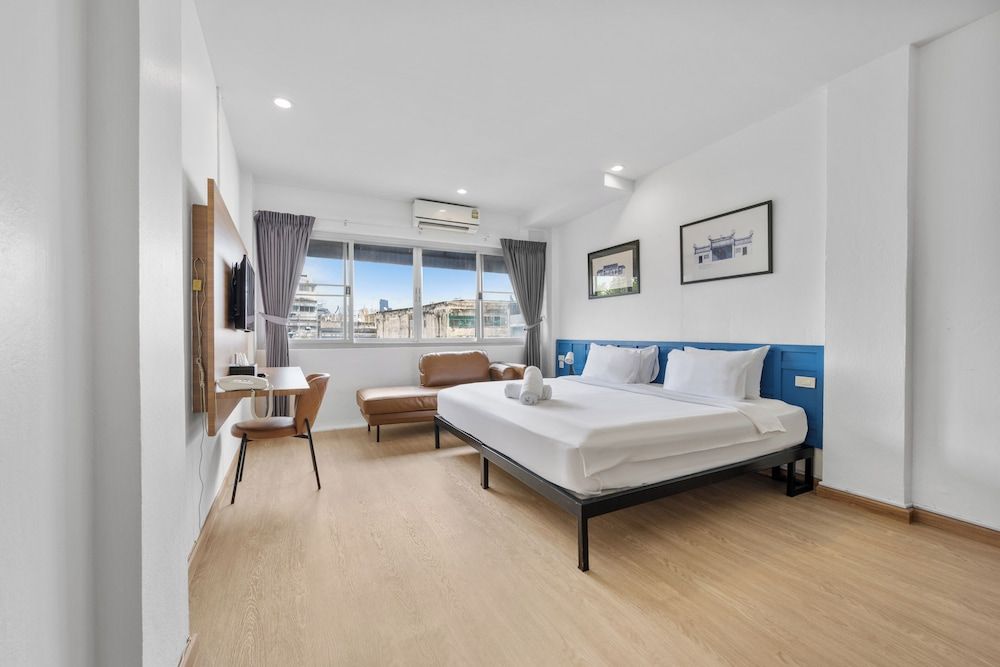 undefined River View Residence 4