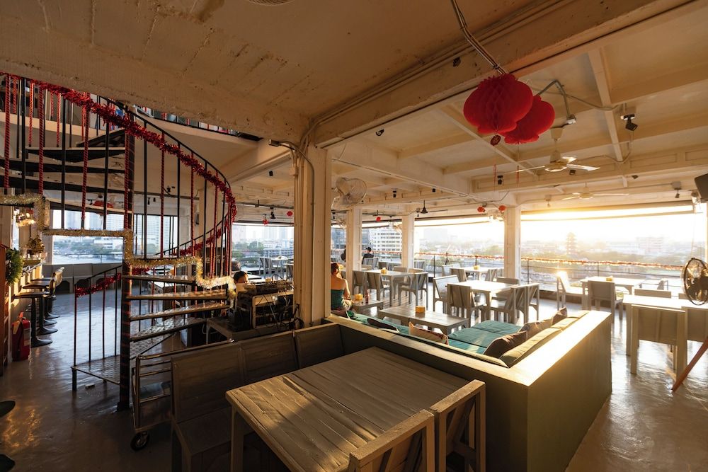 undefined River View Residence 9