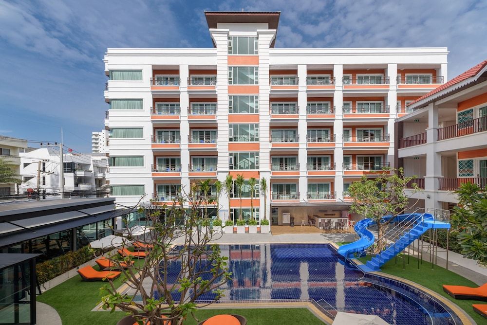 undefined FX Hotel Pattaya 10