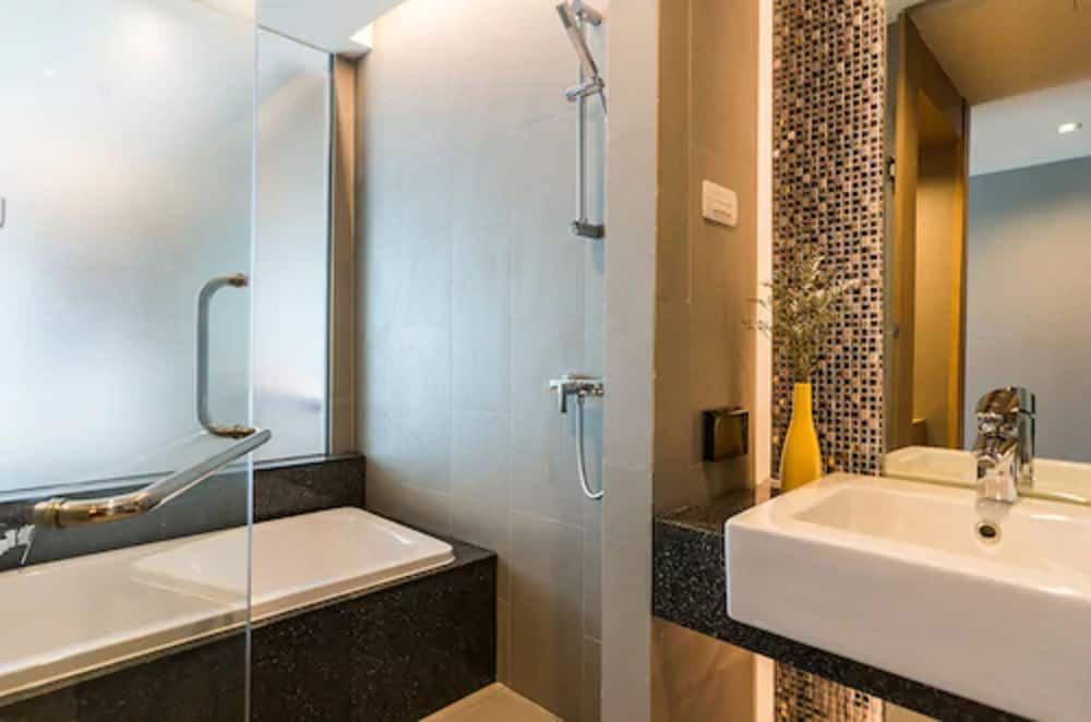 Sea Me Spring Tree Hotel - Adults only Me Room Tree with Bathtub 6