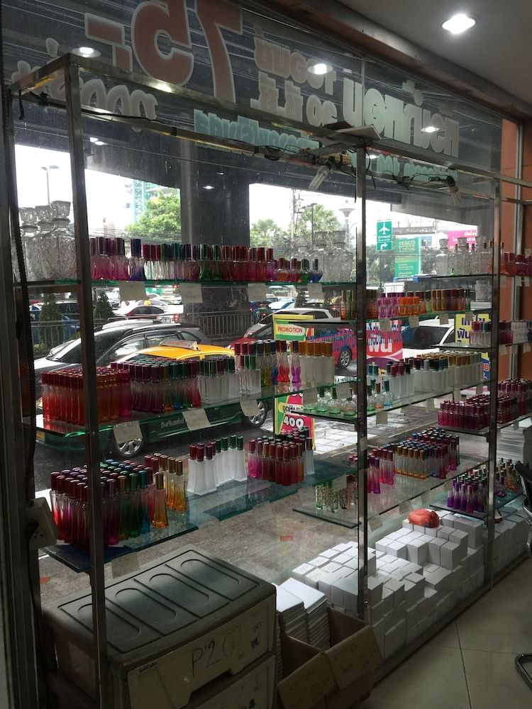 undefined Mall Suites Hotel 6