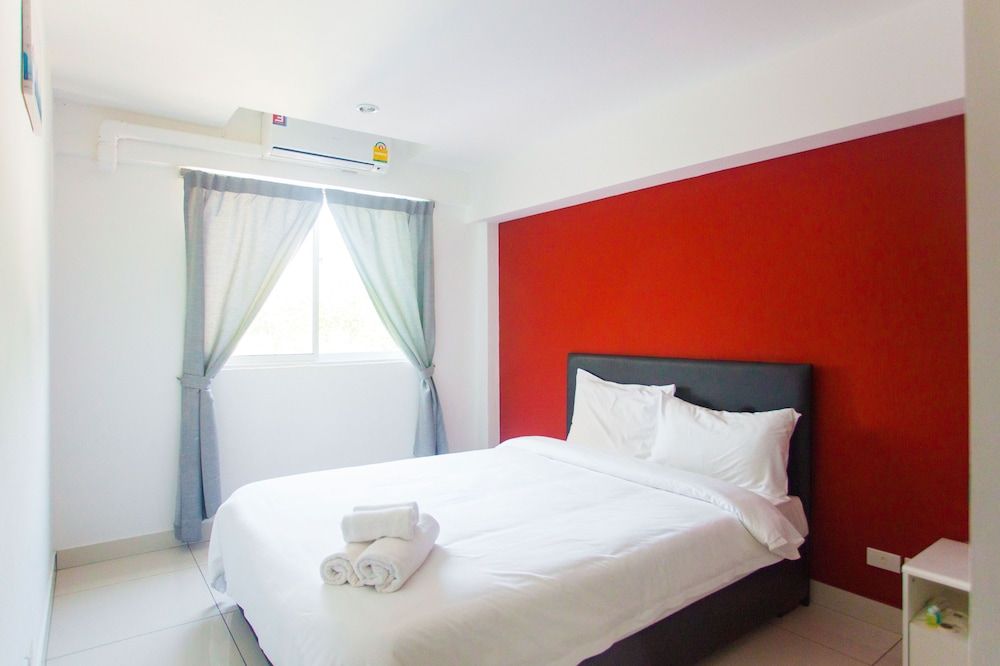 Apollo Apart Hotel Executive Suite, 3 Bedrooms, Balcony 4