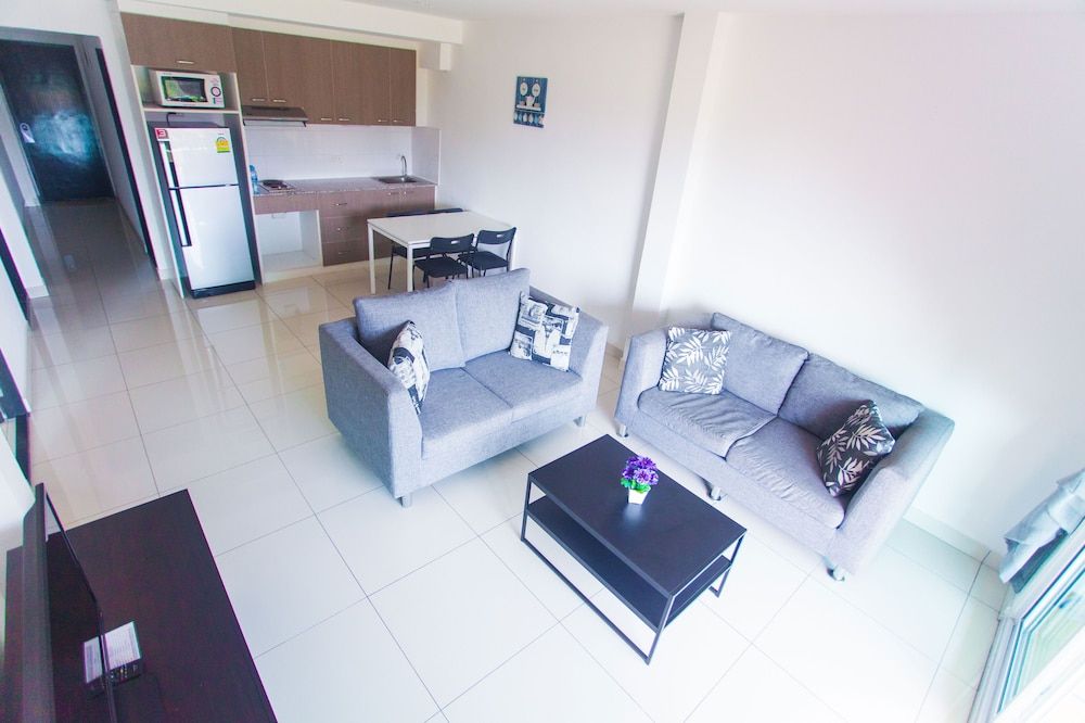 Apollo Apart Hotel Executive Suite, 3 Bedrooms, Balcony