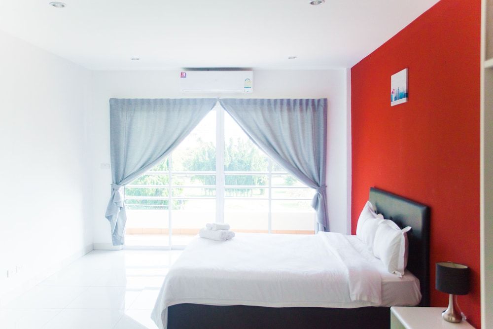 Apollo Apart Hotel Executive Suite, 3 Bedrooms, Balcony 6