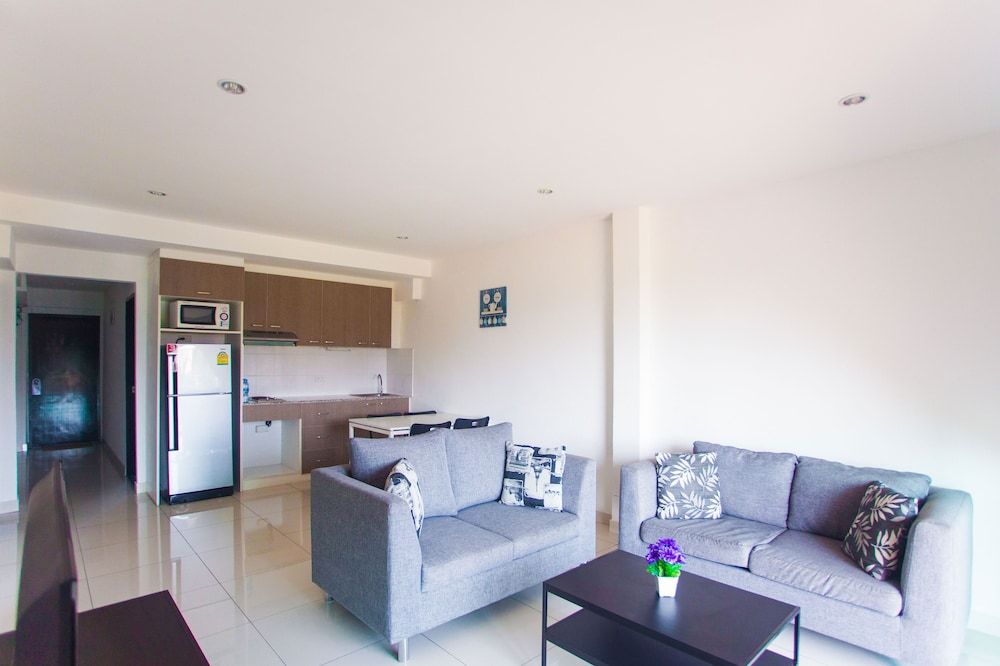 Apollo Apart Hotel Executive Suite, 3 Bedrooms, Balcony 11