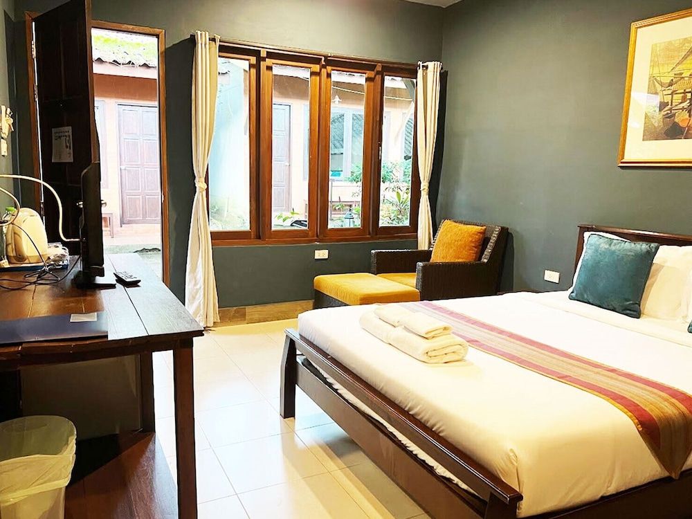 Phuket Siam Villas Standard Room, 1 Double Bed 5