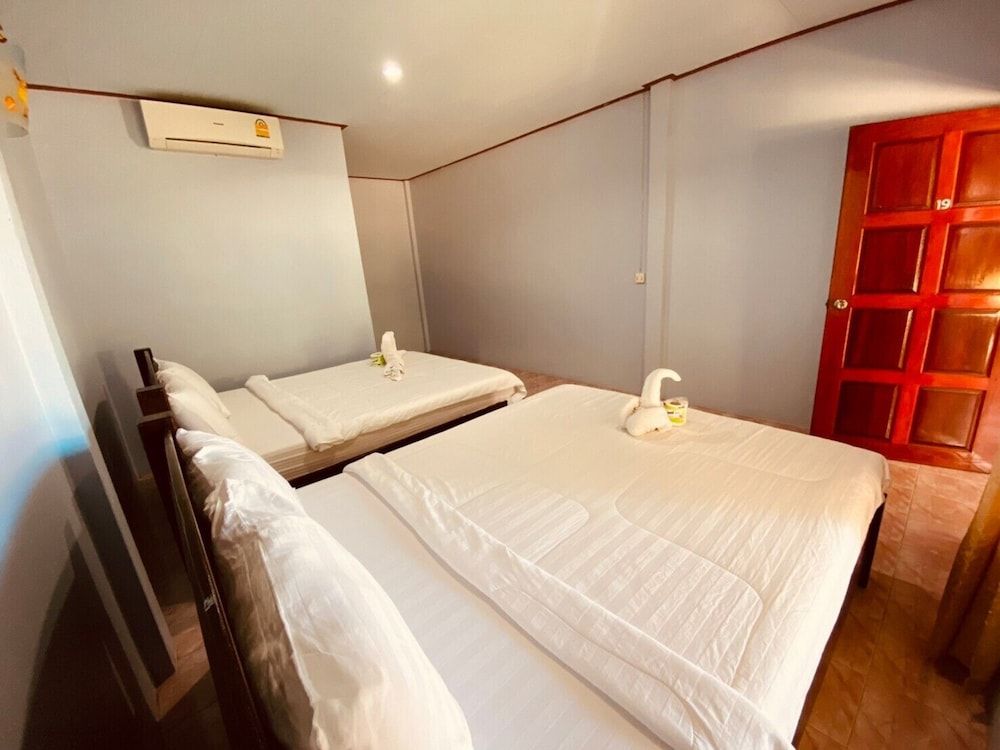 Phupha Bungalow Family Bungalow 3