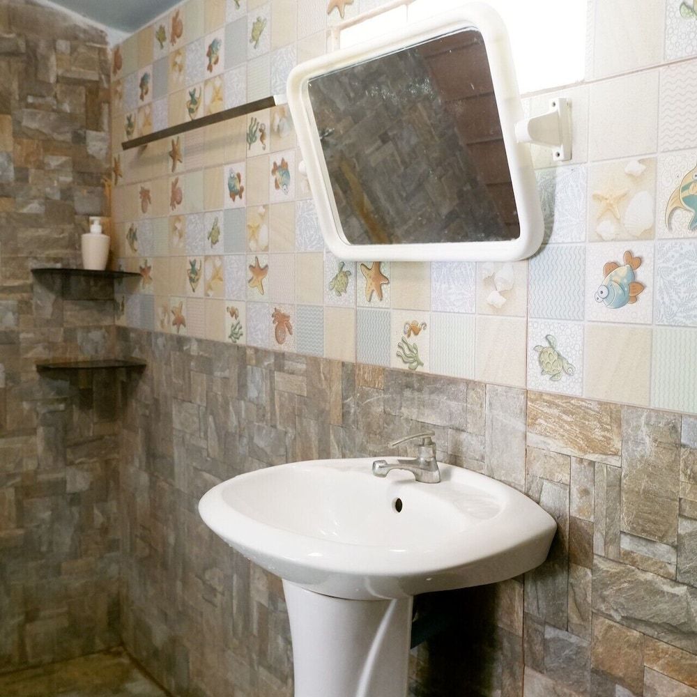 Phusambig Resort Big Bungalow with Fan 5