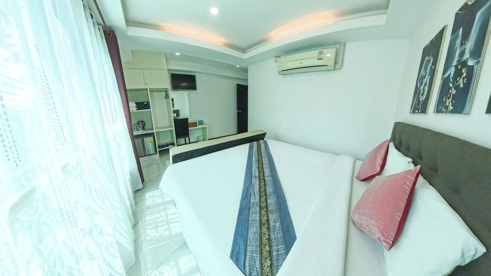 Gusto House Standard Double 11