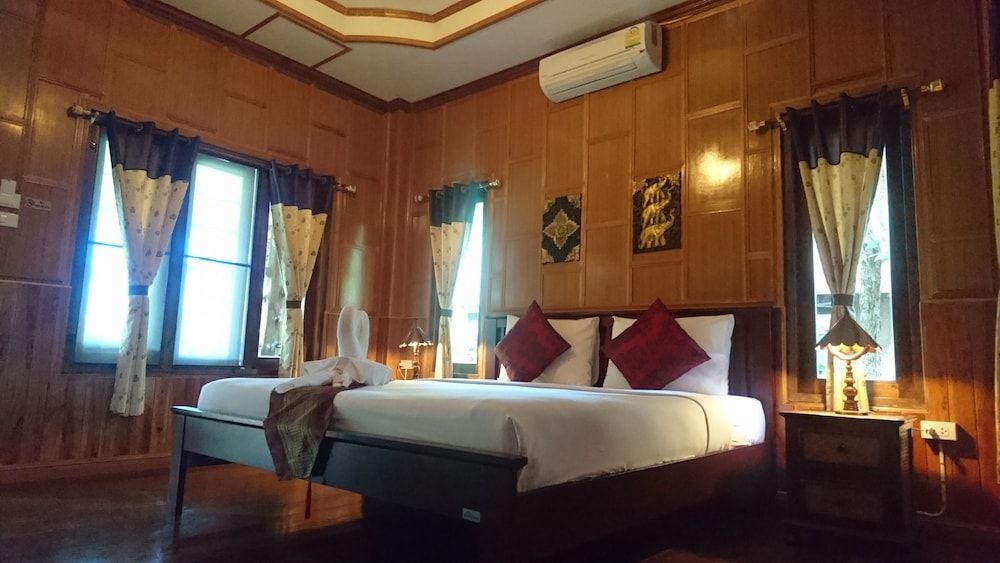 Macura Resort Deluxe Double Room, 1 King Bed, Garden View 4