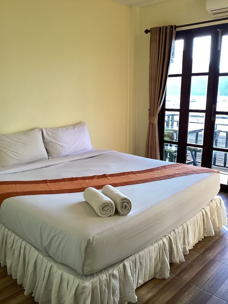 Phi Phi Green House Standard Double Room, 1 Double Bed, Sea View 12