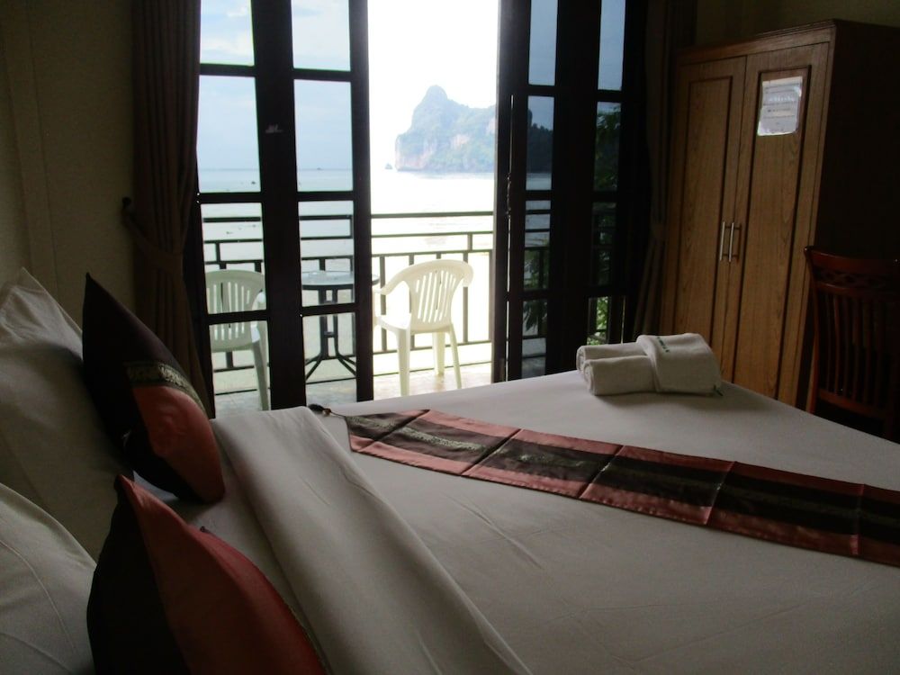 Phi Phi Green House Standard Double Room, 1 Double Bed, Sea View 7