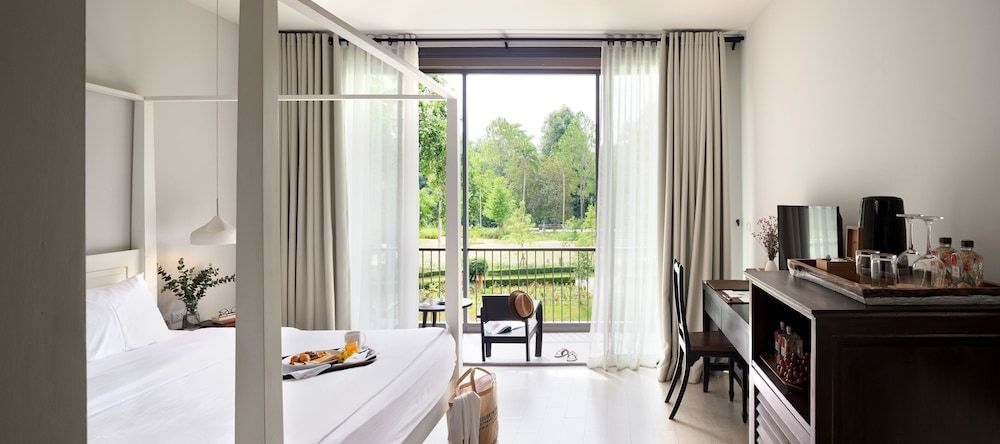 undefined Flora Creek Resort & Garden Chiang Mai 4
