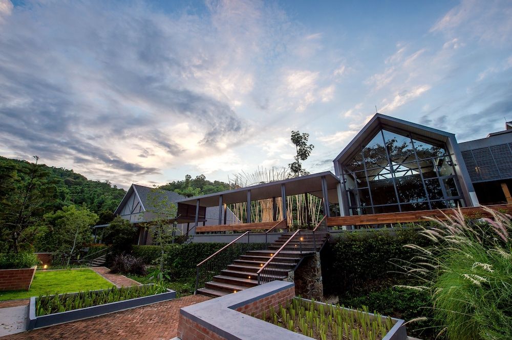 undefined Flora Creek Resort & Garden Chiang Mai 6