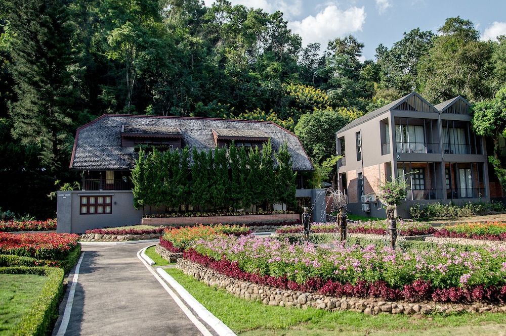 undefined Flora Creek Resort & Garden Chiang Mai 5