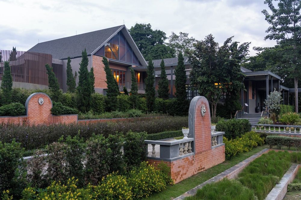 undefined Flora Creek Resort & Garden Chiang Mai 3