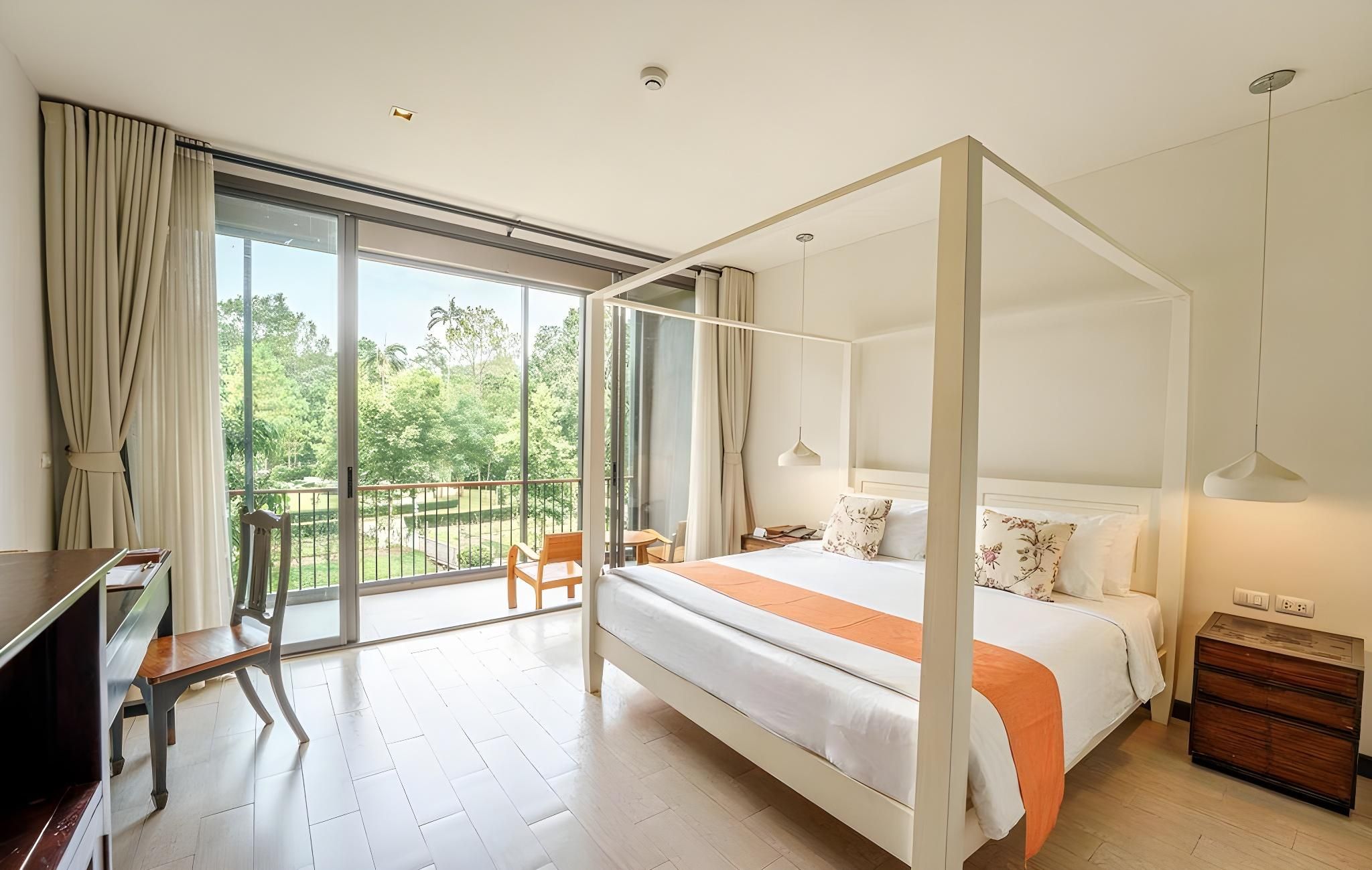 Superior Garden View