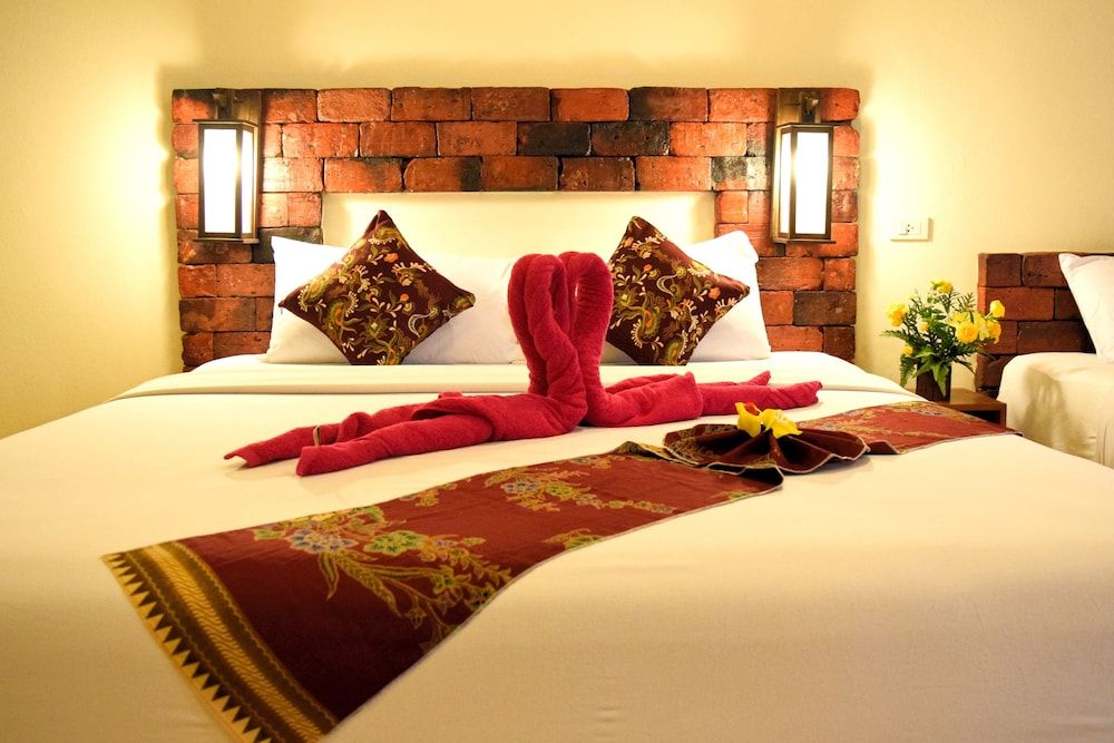 Lanta Pearl Beach Resort Bungalow (with Air Condition) 9