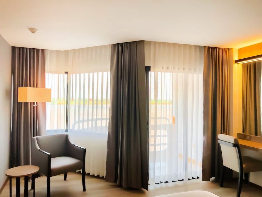 Fortune View Khong Hotel Nakhon Phanom Suite Room with River View 14